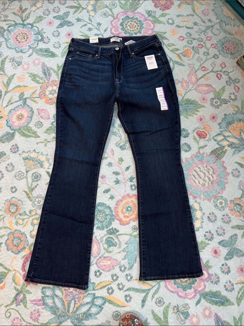 Levi's denizen Dark Blue boot cut Jeans 14 NWT